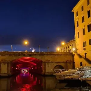 Casa Medicea Sul Canale Appartement